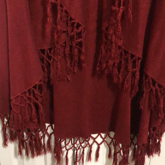 Wine fringed cardigan/poncho OS - Picture 3 of 7